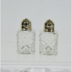 Salt & Pepper Shaker Set Clear Cut Glass W Gold‎ Tone Lid Small